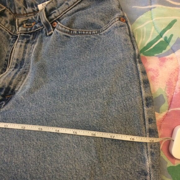 Vintage Levi's tapered jeans (24-25W, size XS/S) - Picture 13 of 16